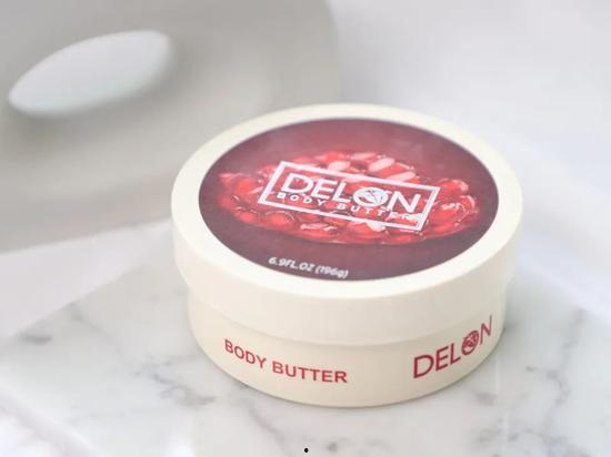 国产磨砂膏美白测评视频